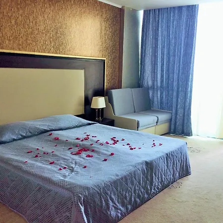 Hotel Primorsko Del Sol 4*