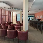 Del Sol Hotel