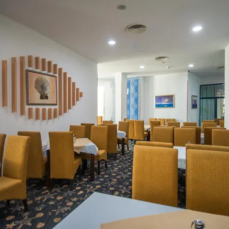 Hotel Del Sol